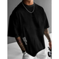 💥👕 LOSE FIT – VOLLE BEWEGUNGSFREIHEIT. Kurzarm-Shirt für Männer. Urban Style, atmungsaktiv & alltagstauglich. Ob Stadt, Couch oder Café – du siehst immer gut aus. ⚡🌆