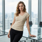 👚 JETZT 50 % RABATT! ✨ Asymmetrisches, gerafftes Damen-Top mit V-Ausschnitt – figurbetont, dehnbar und perfekt für Date-Nights, die Arbeit oder zum Kombinieren unter Blazern 💃