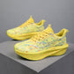 Lichtempfindliche Sneaker mit Spritzmuster